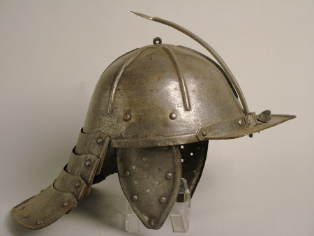 Lobster pot helmet