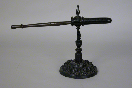 Goffering iron