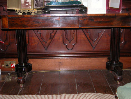 Library table