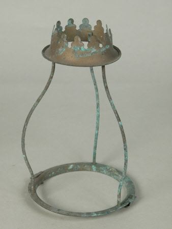 Lampshade holder