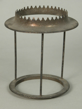 Lampshade holder