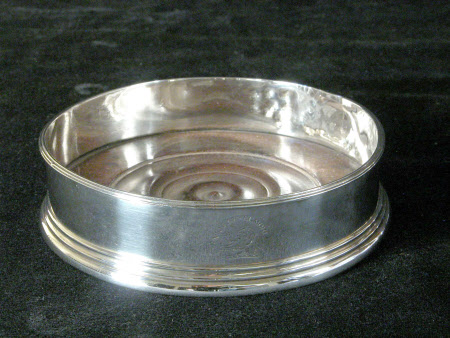 Wine coaster