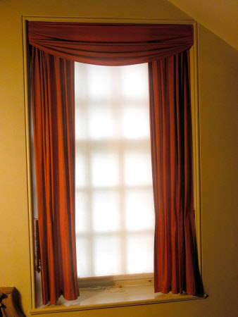 Curtain set