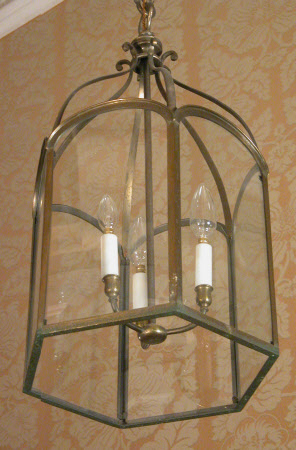 Hall lantern
