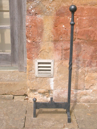 Boot scraper