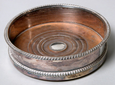 Wine coaster