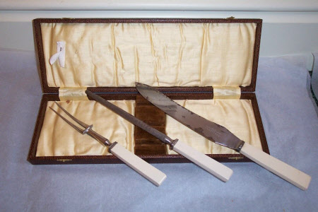 Carving knife