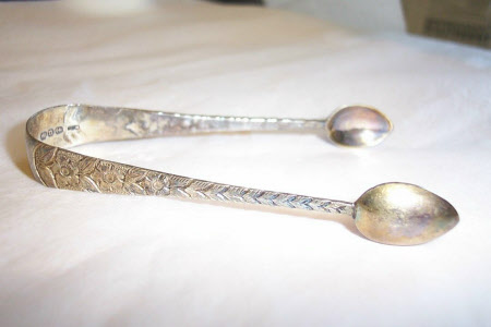 Sugar tongs