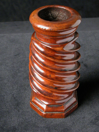 Spill holder