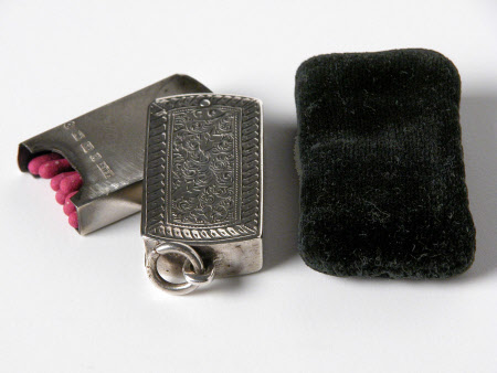 Match holder