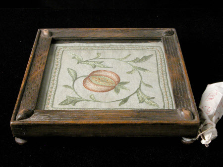 Teapot stand