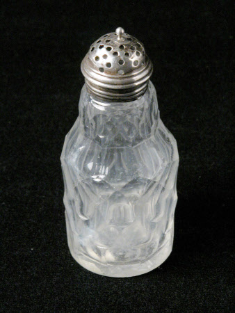 Pepper caster
