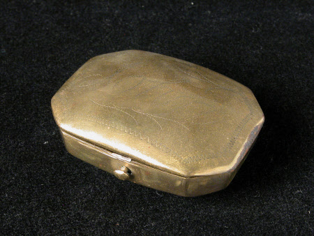 Snuffbox