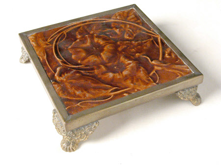 Teapot stand