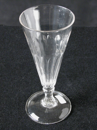 Ale glass
