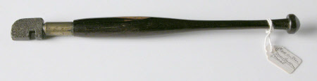 Glass cutter