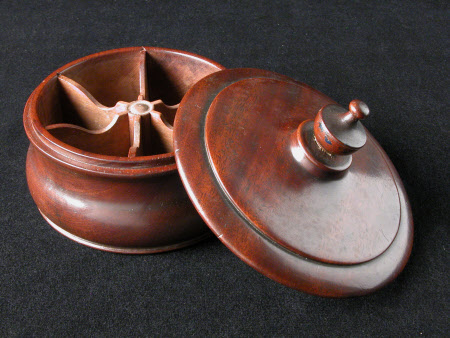 Spice box