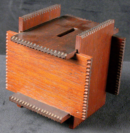 Puzzle money box