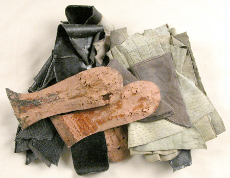 Leather fragment