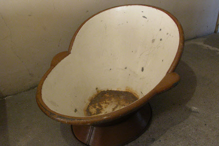 Hip bath