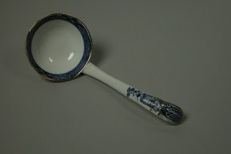 Tureen ladle