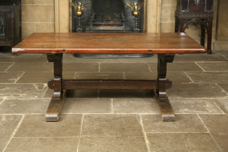 Trestle table