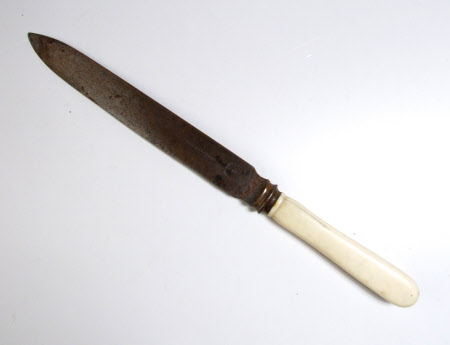 Carving knife