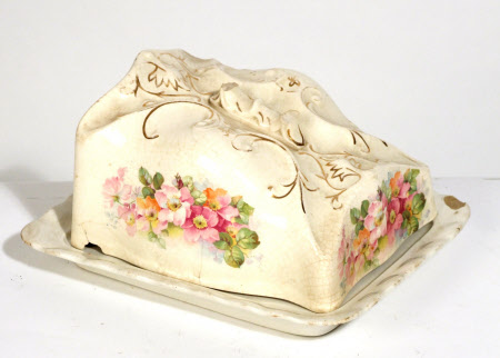 Cheese dish lid