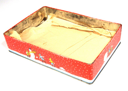 Biscuit tin