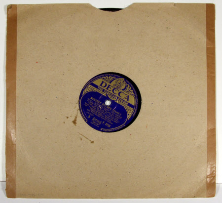 Side;1) On the Good Ship Lillipop / Side;2) Song of the Little Toy Drum