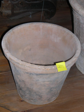 Flower pot