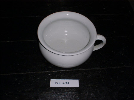 Chamber pot