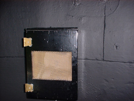 Wall cupboard