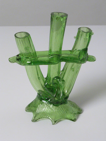 Specimen vase