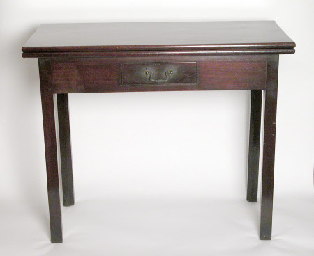 Card table