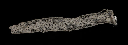 Lace piece
