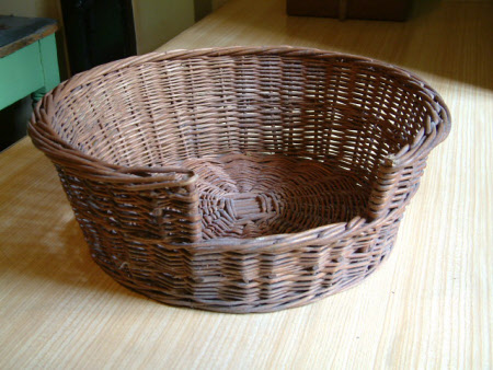 Dog basket