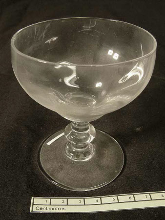 Sundae dish