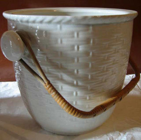 Slop pail