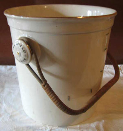Slop pail