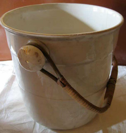 Slop pail