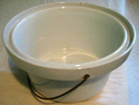 Slop pail