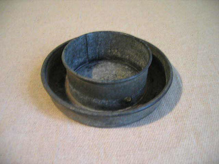 Chicken feeder