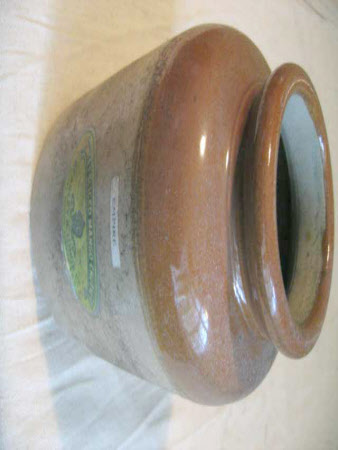 Chutney jar