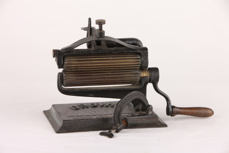 Crimping iron