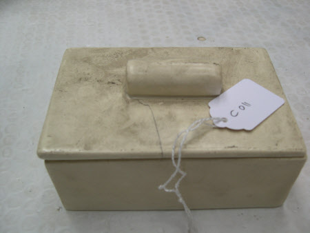 Butter dish