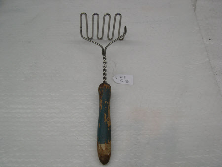 Kitchen implement