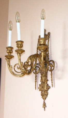 Candle sconce