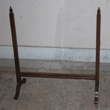 Dressing mirror stand