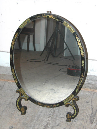 Table mirror
